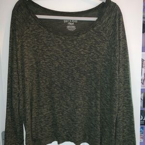 American Eagle Green Long Sleeve